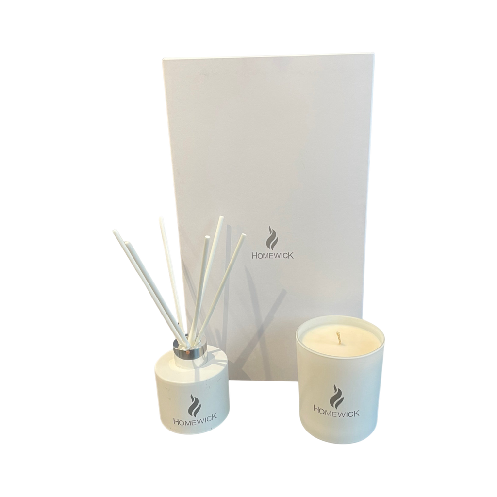 Soy Wax Scented Candle & Diffuser Gift Set - White