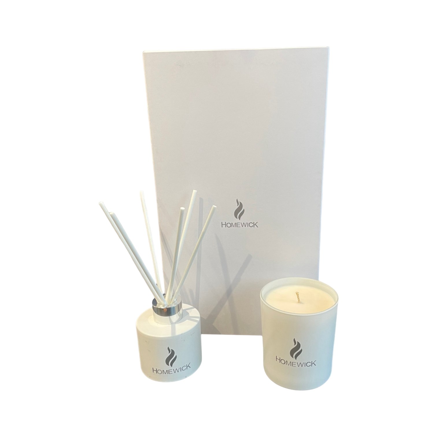 Soy Wax Scented Candle & Diffuser Gift Set - White